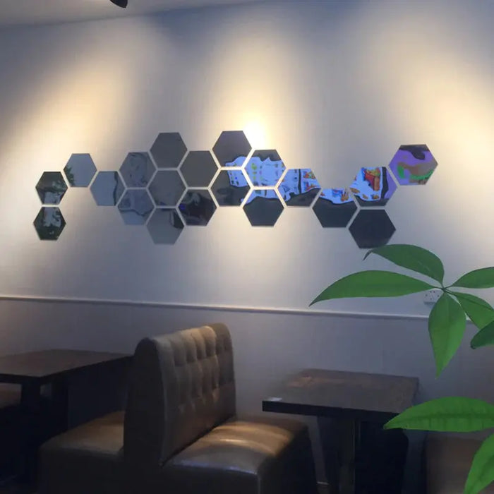 Set 12 oglinzi acrilice autoadezive decorative forma hexagon, Dimensiune 20x23x11.5 Cosul magic